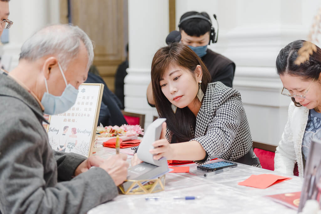 臻愛花園飯店,台中婚攝,婚攝,婚禮攝影,婚禮紀錄,婚禮,結婚,婚紗,新娘,新秘,婚宴
