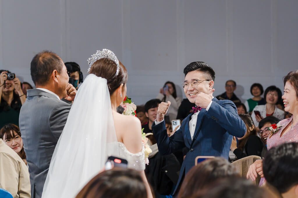 臻愛花園飯店,台中婚攝,婚攝,婚禮攝影,婚禮紀錄,婚禮,結婚,婚紗,新娘,新秘,婚宴