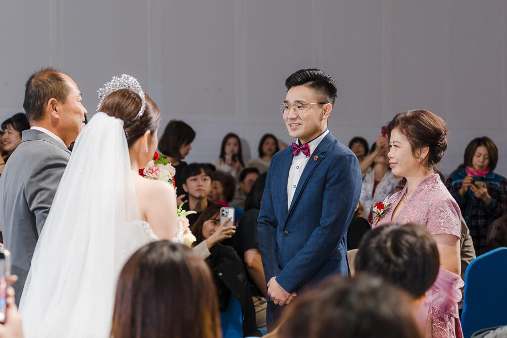 臻愛花園飯店,台中婚攝,婚攝,婚禮攝影,婚禮紀錄,婚禮,結婚,婚紗,新娘,新秘,婚宴