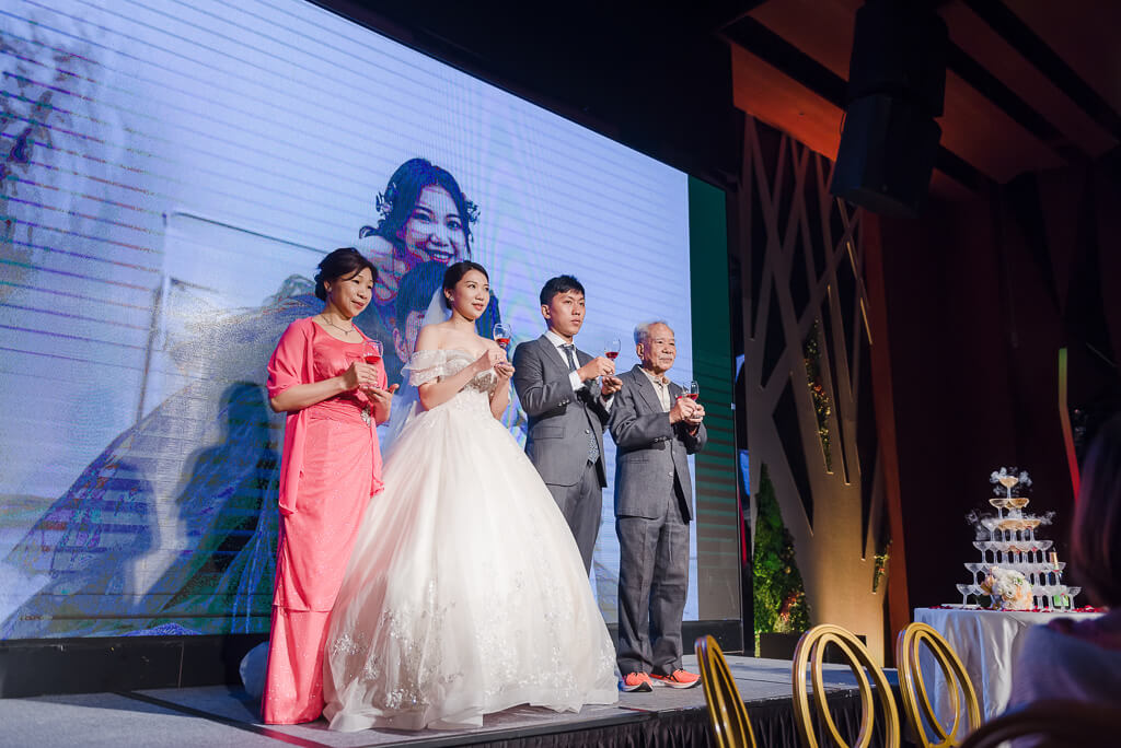 大直典華婚宴,台北婚攝,婚攝,婚禮攝影,婚禮紀錄,婚禮,結婚,婚紗,新娘,新秘,婚宴,婚攝作品,婚攝價格,大直英迪格酒店